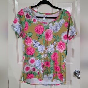Lularoe Classic T sz M  flower pattern. 96 poly 4 span
